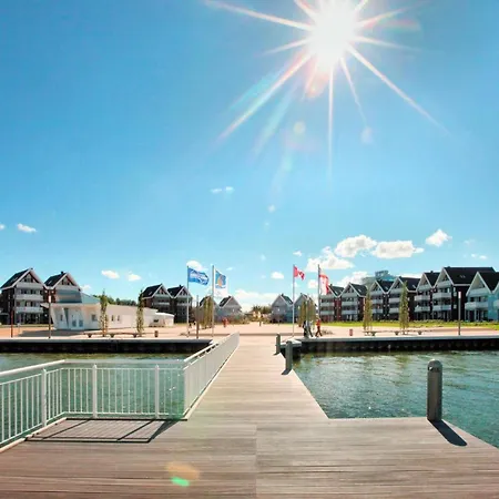 דירה Liebevoll Eingerichtetes רשלין