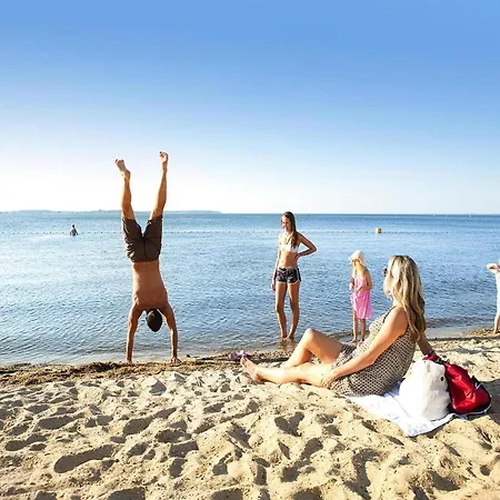 Liebevoll Eingerichtetes דירה רשלין